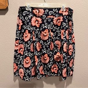 Flowery skirt